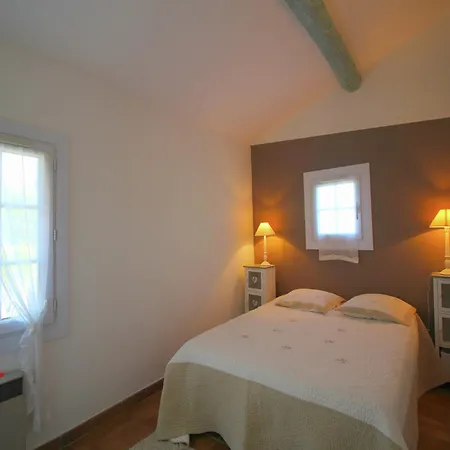 Holiday home Rustic Villa With Pool In Cereste France